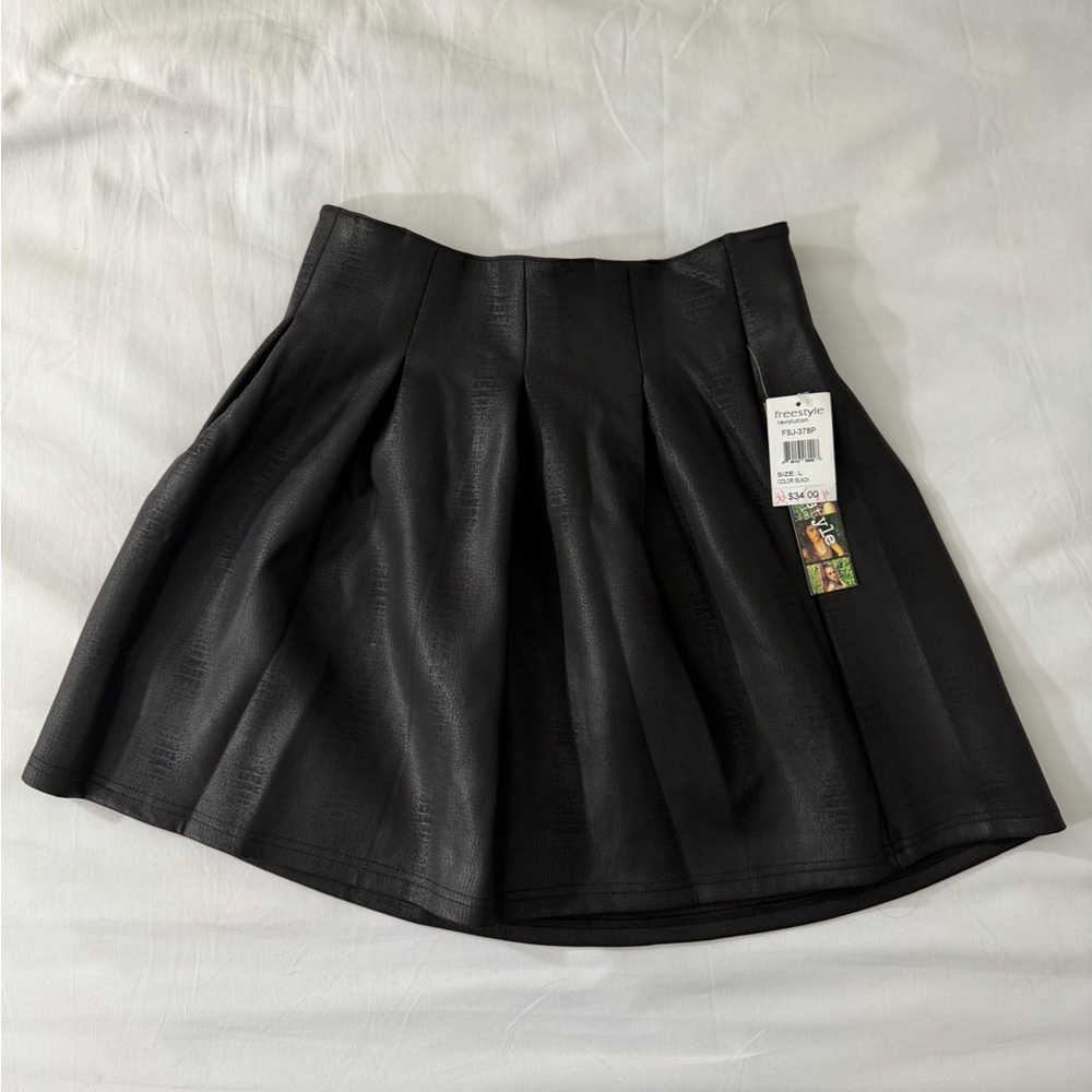 Freestyle Black Circle Skirt Skater whimsy goth